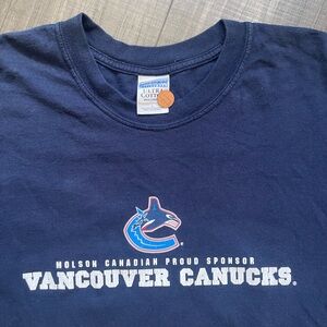 2000s Vancouver Canucks Molson Canadian T-shirt Large